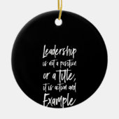 leiderschap is een voorbeeld keramisch ornament (Voorkant)