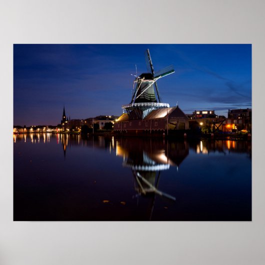 Leidschendam windmill with reflection at night poster (Voorkant)