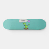 Lekkende groene, grappige drakendraak-cartoon persoonlijk skateboard (Horizontaal)