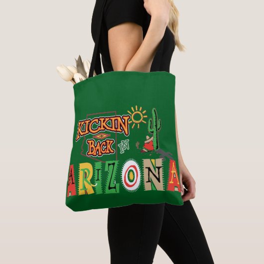 Lekker achterover in Arizona Tote Bag (Dichtbij)