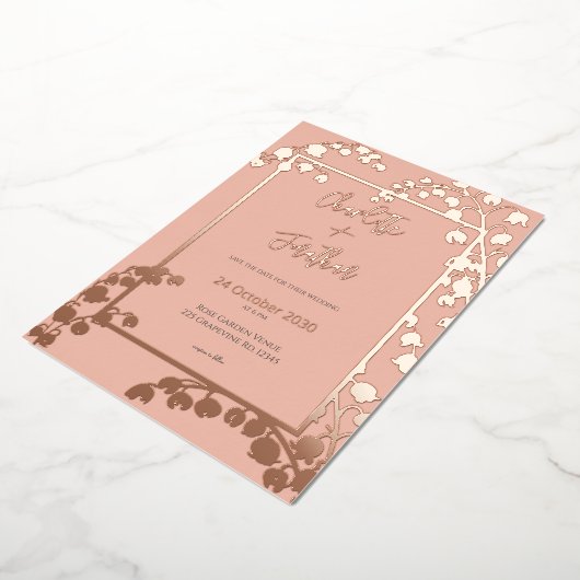 Lelie van de Vallei Bloementuin Trouwgoud Folie Uitnodiging (Gedraaid)