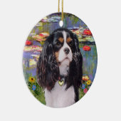 Lelies 2 - Cavalier (driekleurig) Keramisch Ornament (Rechts)
