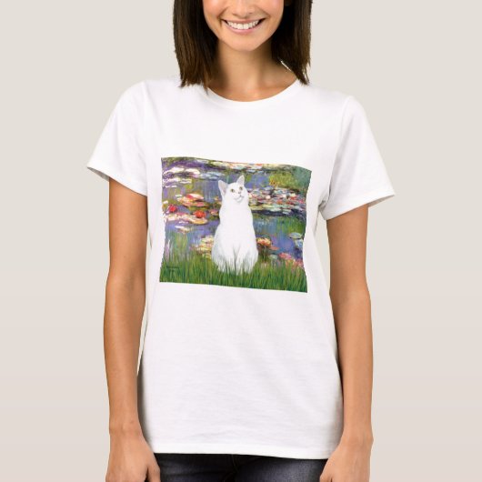 Lelies 2 - Witte kat T-shirt (Voorkant)