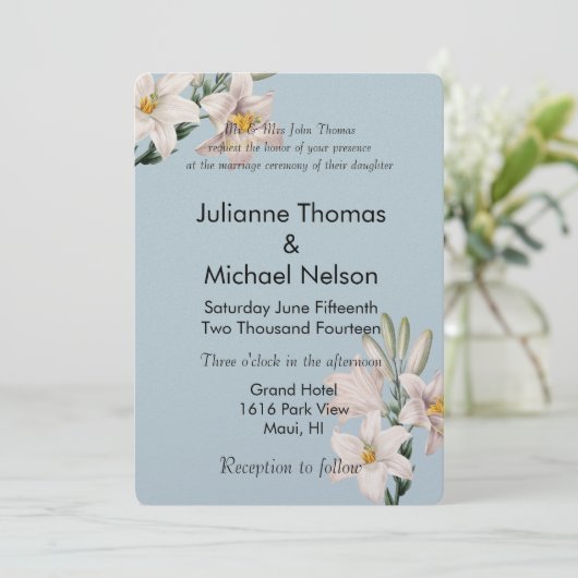 lelies blauw wit bloemenbruiloft kaart (Staand voorkant)