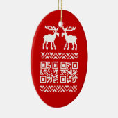 Lelijke kerstkeuken QR Code Happy Nieuwjaar! Keramisch Ornament (Rechts)