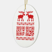Lelijke kerstkeuken QR Code Happy Nieuwjaar! Keramisch Ornament (Links)