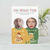 Lelijke Kersttrui Grappig Gezicht Gepersonaliseerd Feestdagenkaart (Staand voorkant)