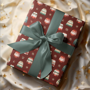 Lelijke kersttrui   Holly en bessen patroon Cadeaupapier