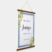 Lemon Botanical Blue Tile Vrijgezellenfeest Welkom Hangend Wandkleed (Gebogen)