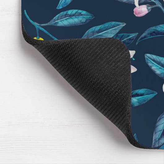 Lemon branches with blossoms and fruit on blue muismat (Hoek)