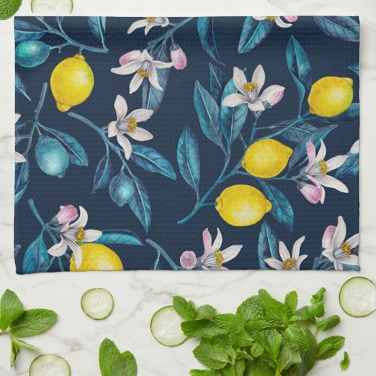 Lemon branches with blossoms and fruit on blue theedoek (Gevouwen)