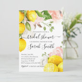 Lemon Bridal Shower Invitation met roze bloemen Kaart (Staand voorkant)