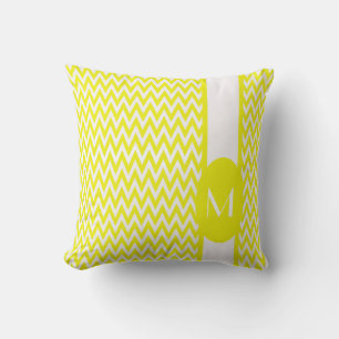 Lemon Elegant Chevron Design met monogram Kussen