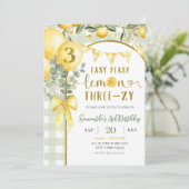 Lemon Gingham 3e verjaardagsuitnodiging Kaart (Staand voorkant)