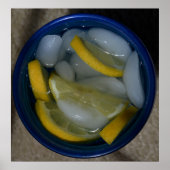 Lemon Ice Water in een Blue Cup Poster (Voorkant)