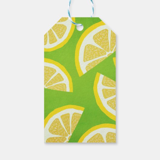 Lemon Slices on Lime Green Background Cadeaulabel (Achterkant)