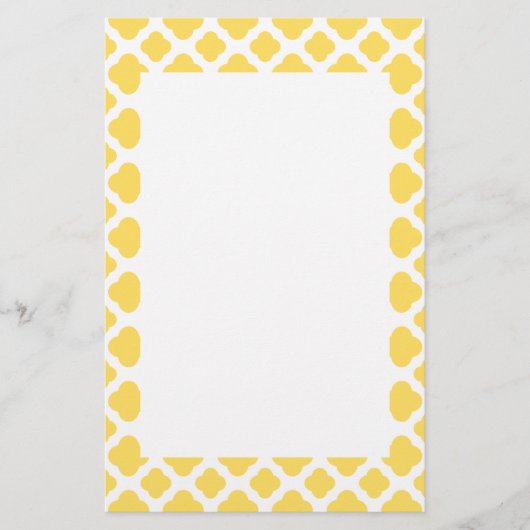 Lemon Yellow and White Quatrefoil Pattern Briefpapier (Voorkant)