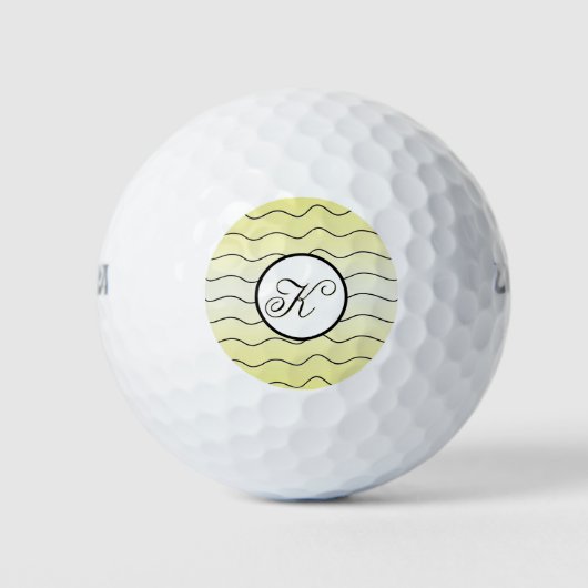 Lemon Yellow Fancy Initial Black Text Golfballen (Voorkant)