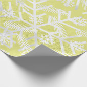 Lemon Yellow Glitter Kerstfeestdag Snowflakes Cadeaupapier (Hoek)