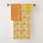 Lemon yellow orange  Pattern white name Bad Handdoek (Insitu)