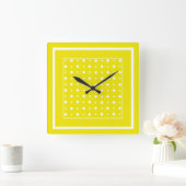 Lemon Yellow Wall Clock, White Polka Dots Vierkante Klok (Huis)