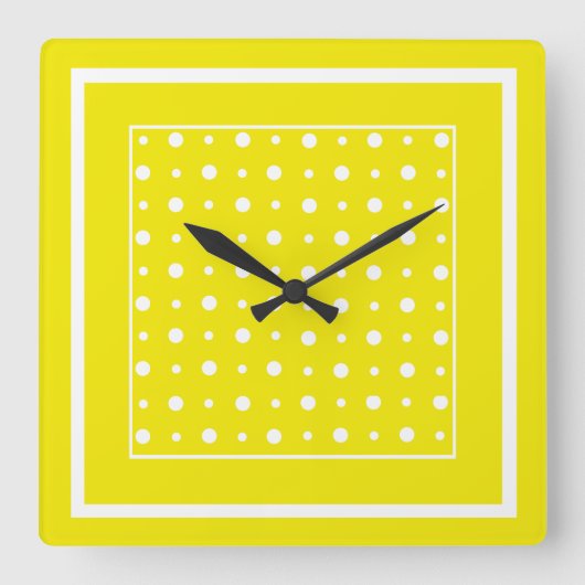 Lemon Yellow Wall Clock, White Polka Dots Vierkante Klok (Voorkant)
