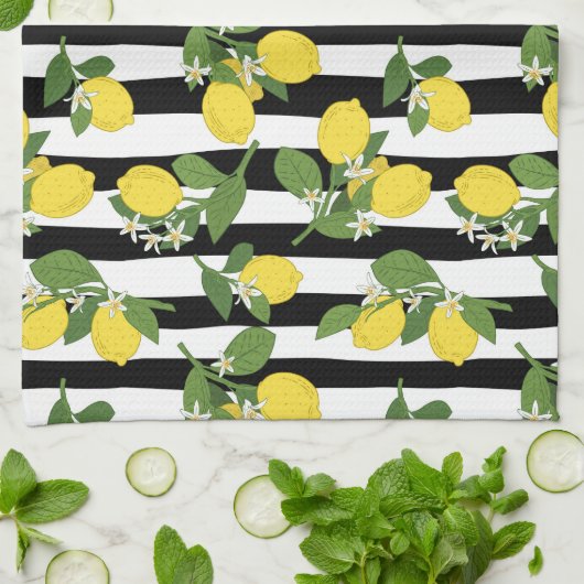 Lemons en bloesems met roes theedoek (Gevouwen)