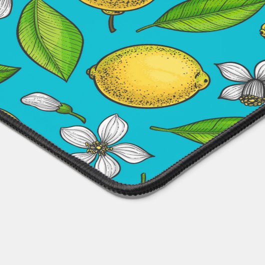 Lemons in blauw bureaumat (Hoek)