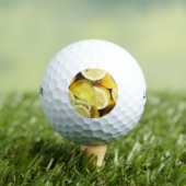 Lemons Yellow Golfballen (Insitu Shirt)