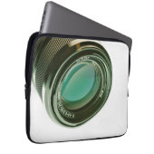 Lens van een fotocamera, een scherpe blik. laptop sleeve (Voorkant Rechts)