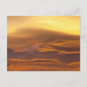 Lensvormige wolk bij zonsondergang briefkaart