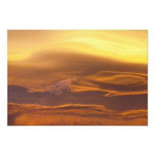Lensvormige wolk bij zonsondergang foto afdruk