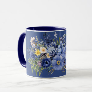 Lente bloemen, donkerblauwe achtergrond, mok
