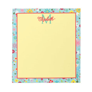 Lente Bloemen op Aqua Blauwe Monogram Notitieblok