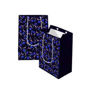 Lente Bloempatroon Donkerblauw Medium Cadeauzakje