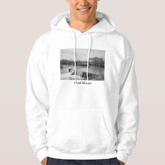 Lente dag in Ozark Mill Grayscale Hoodie (Voorkant)