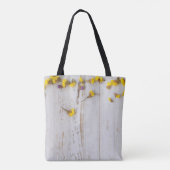 Lente gele bloemen, witte plank decor. tote bag (Achterkant)