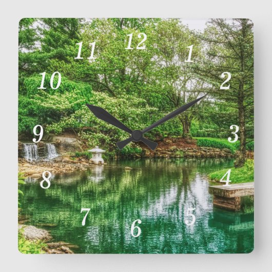 Lente Groene Reflecties Wandklok (Voorkant)