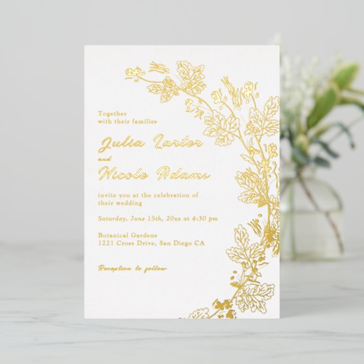 Lente Mosterd Geel Paarse Weide Bloem Bruiloft Folie Uitnodiging (Staand Voorkant)