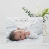 Lente Pastel Salie Groene Madeliefjes Baby Foto Ge Aankondiging (Staand voorkant)