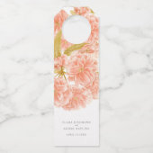 Lente perzik bloesem bloemenaangepaste bruiloft flessenhanger (Voorkant)