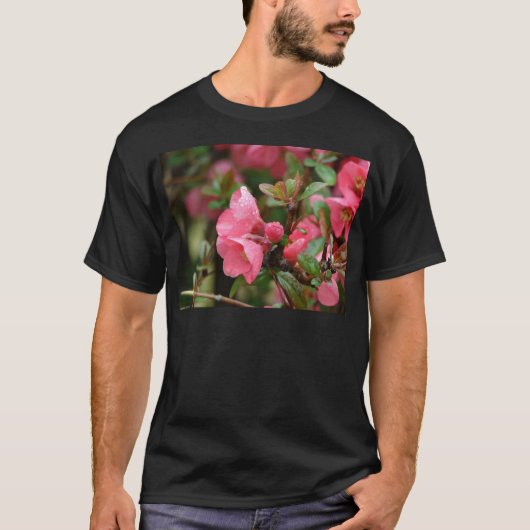 Lente roze bloeiende kweepel t-shirt (Voorkant)