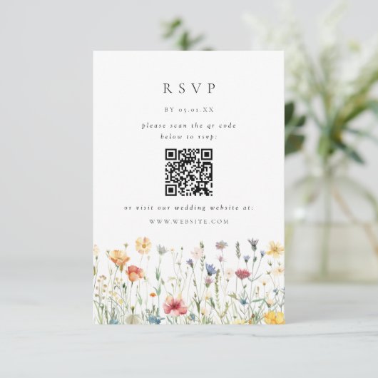 Lente Wilde Bloem QR Code Trouw RSVP Kaart (Staand voorkant)