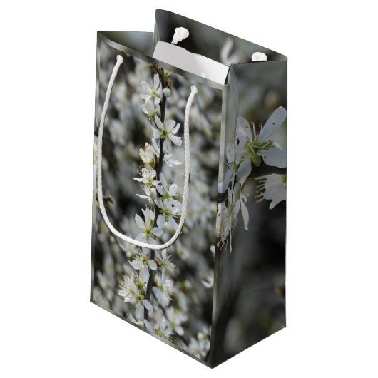 Lente, witte bloesems foto aangepaste geschenkzak klein cadeauzakje (Achterkant Gekanteld)