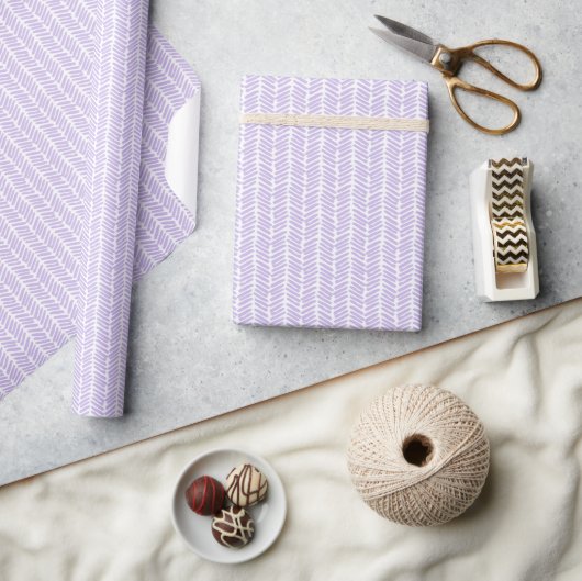 Lentelicht Paars Wit Zigzag Strepen Cadeaupapier (Crafts)
