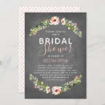 lentesFlorals | Vrijgezellenfeest | Chalkboard Kaart<br><div class="desc">Viel de bruid in stijl aan met deze stijlvolle bruiddoucheuitnodiging met waterverf floral wreath garland en een moderne typografische lay-out met roze poppen op een krijtbordachtergrond.</div>