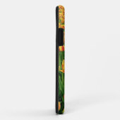 Lentetulpen bloeien voor oude schuur. Case-Mate iPhone case (Achterkant/rechts)