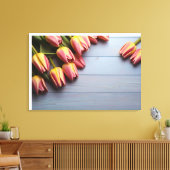 Lentetulpen voor Valentijnsdag Canvas Afdruk (Insitu (Woonkamer))
