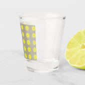 Lentgele bloemen op abstracte grijze achtergrond shot glas (Rechts)