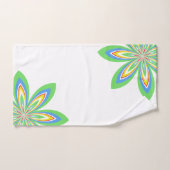 Lentgroene bloemen bad handdoek (Handdoek)